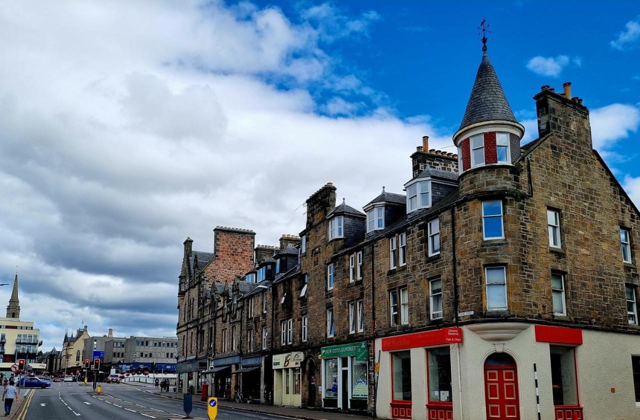 Highland Historical Home In Inverness City Centre Екстериор снимка